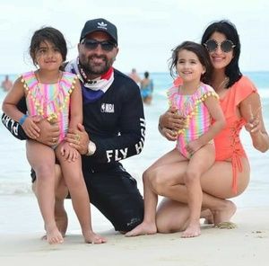 Meet your Posher, Yulealex